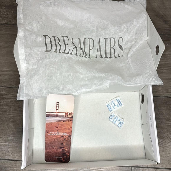 Dream Paris silver evening flats women’s 7.5 - Picture 8 of 8